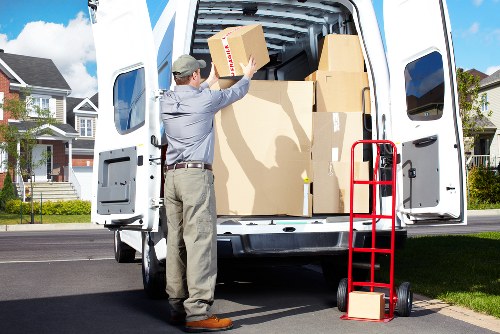 Temporary storage solution for Kew businesses and office items